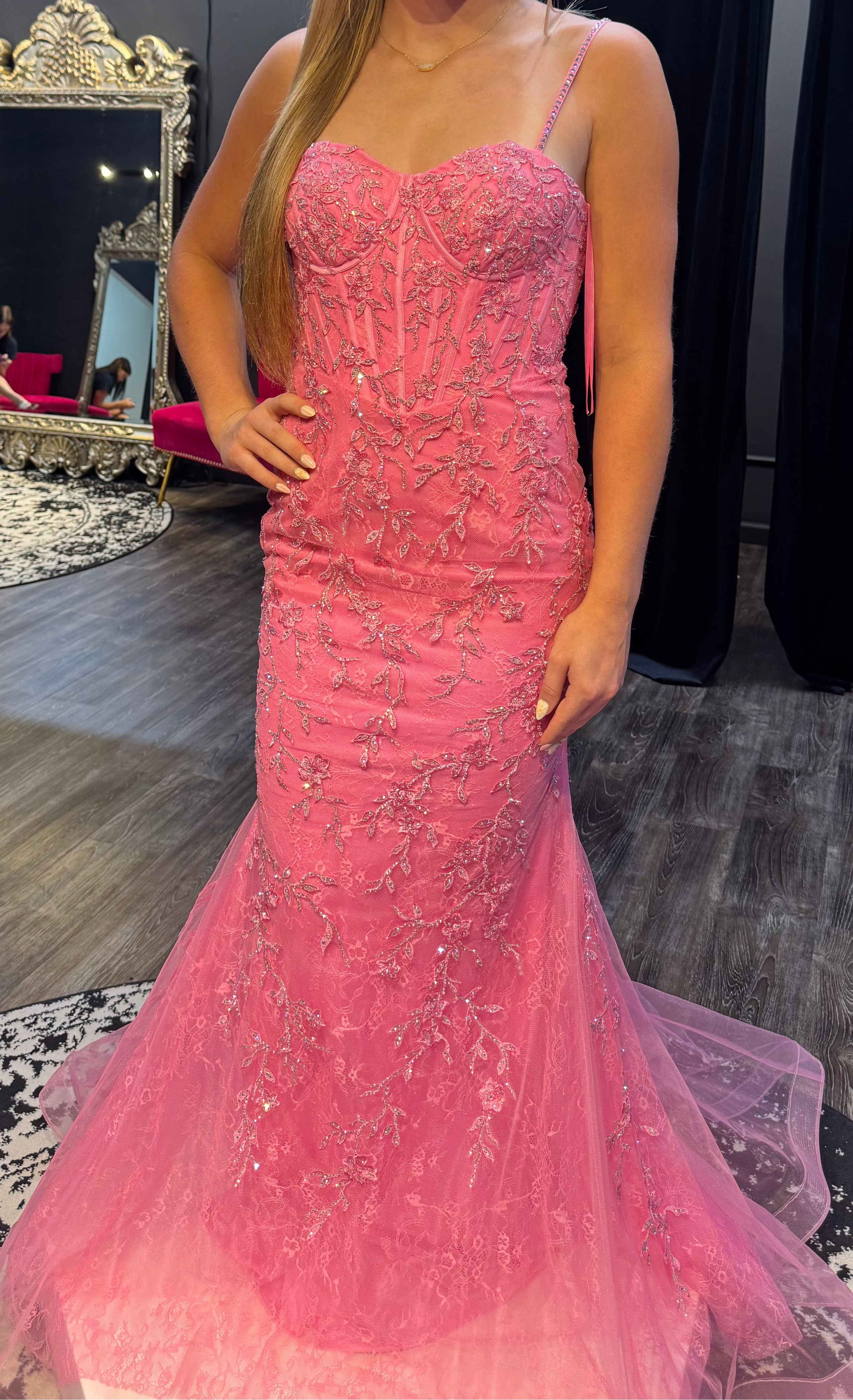 Ashley Lauren - 12172
